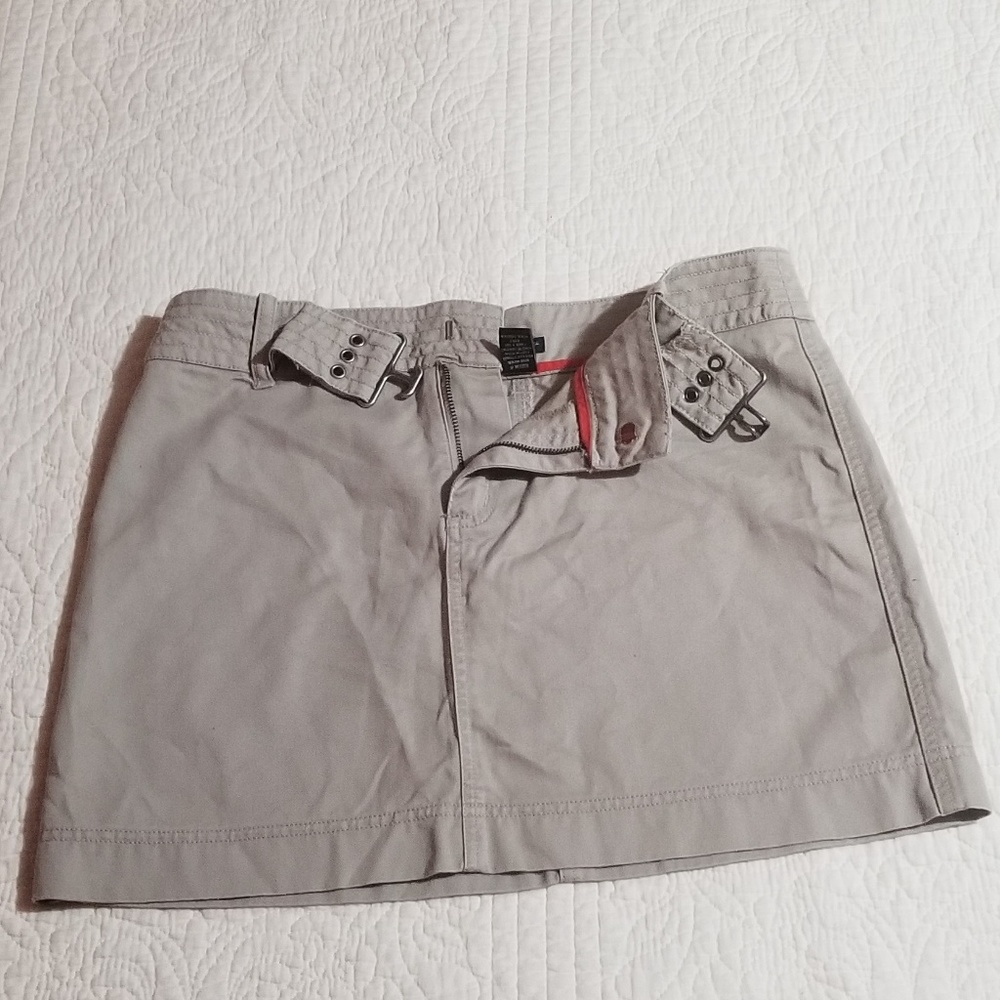 American Eagle Outfitters Khaki Skirt